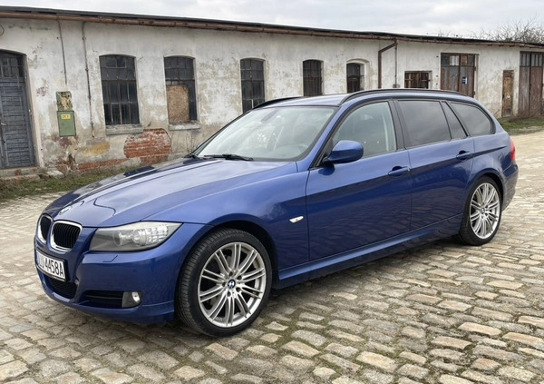 BMW Seria 3 cena 26900 przebieg: 259000, rok produkcji 2010 z Chocz małe 466